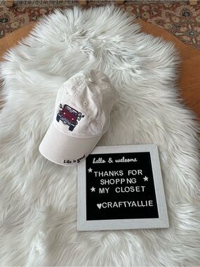 Life is Good Adult Unisex Jake Unlimited Smileage Chill Cap in “Birch White”